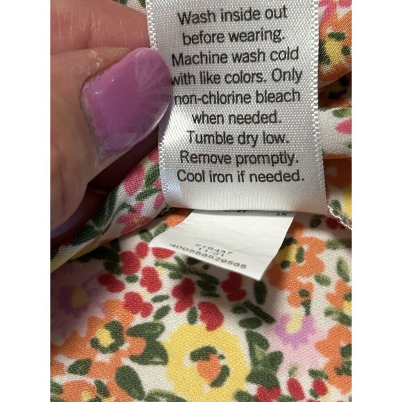 LC Lauren Conrad Blouse Top Multicolor Floral Print BOHO Peasant Keyhole Ties 1X - Picture 6 of 9